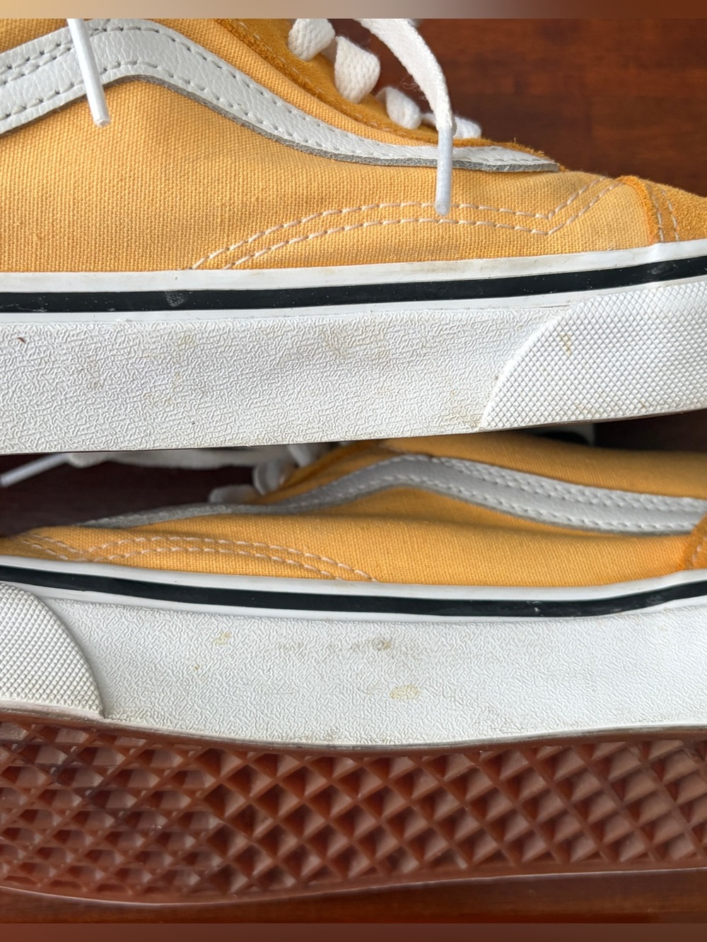 Vans Old Skool Low Top Yellow Gold Suede And Canvas Sneakers - Picture 8 of 10